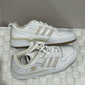 Adidas Womens Sneakers Brand New